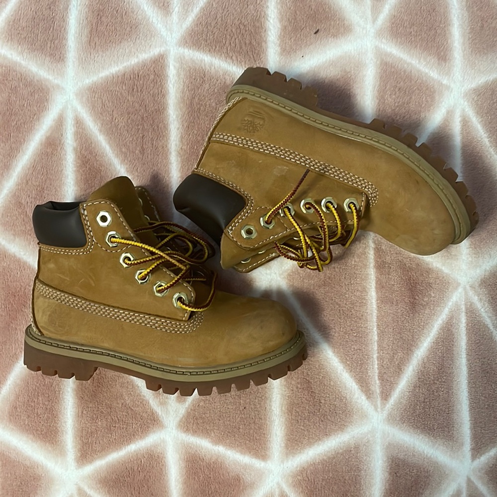 Boys Timbs